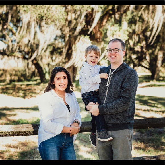 Meet your Posher, Eunise - Picture 3 of 6